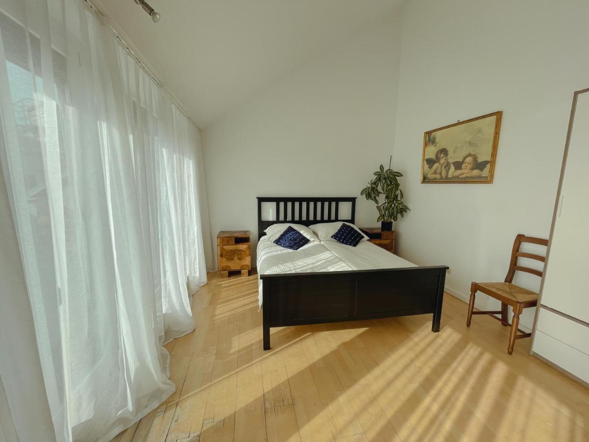 Luxury 150m2 In Desirable Area Of Historic Vienna