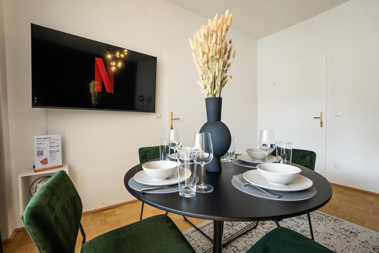 Bright Stylish With A Huge Terrace In A Location