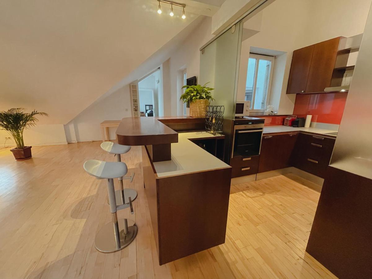 Appartamento Luxury 150m2 In Desirable Area Of Historic