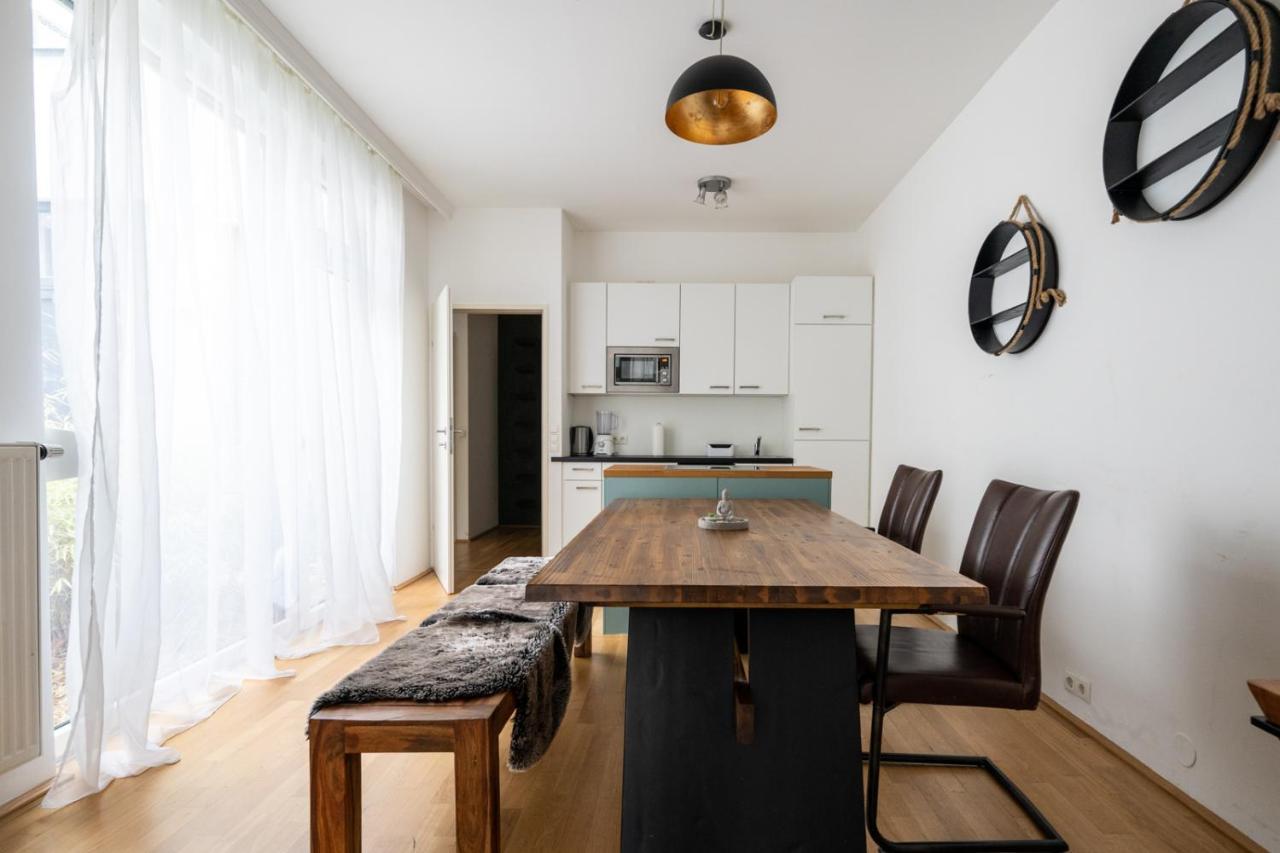 Sweet Townhouse Apartment