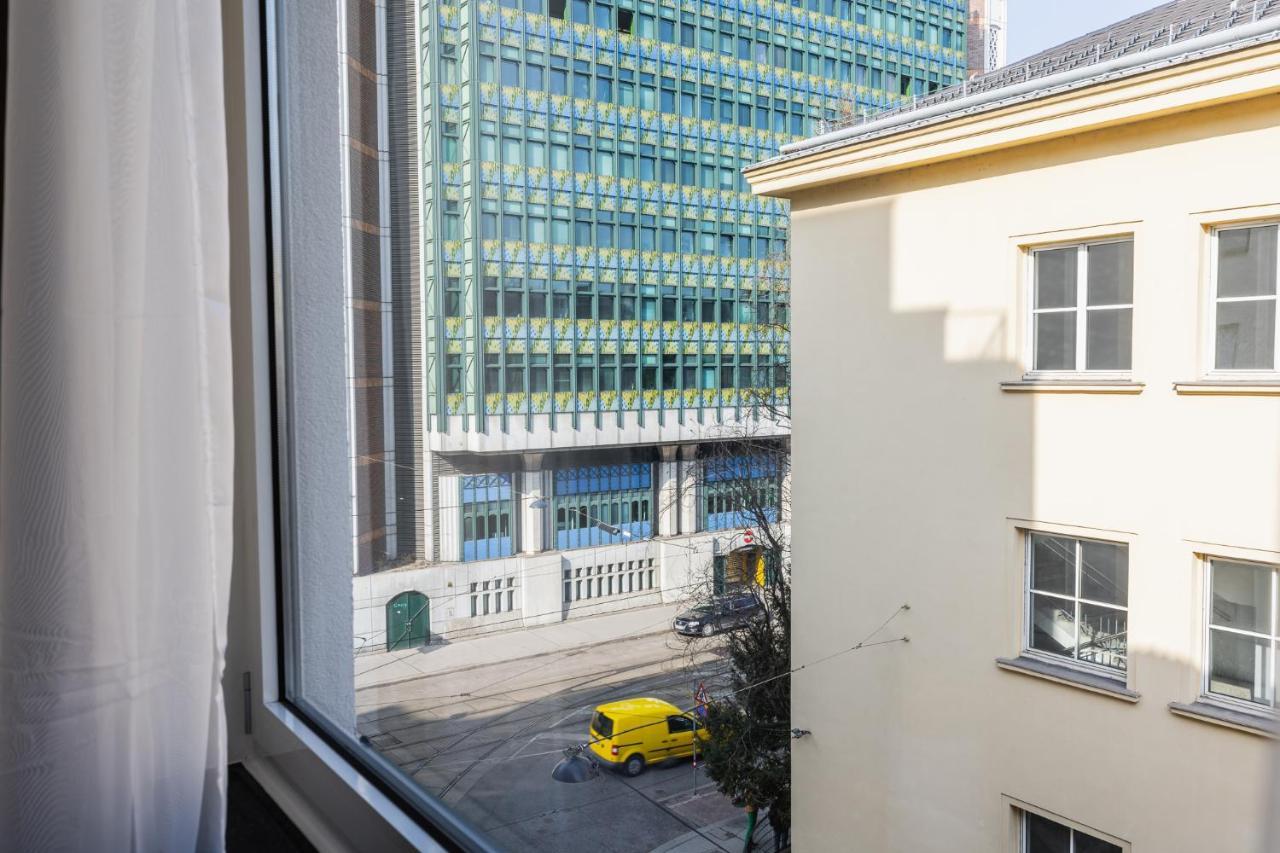 Apartment Bright Stylish In A Location