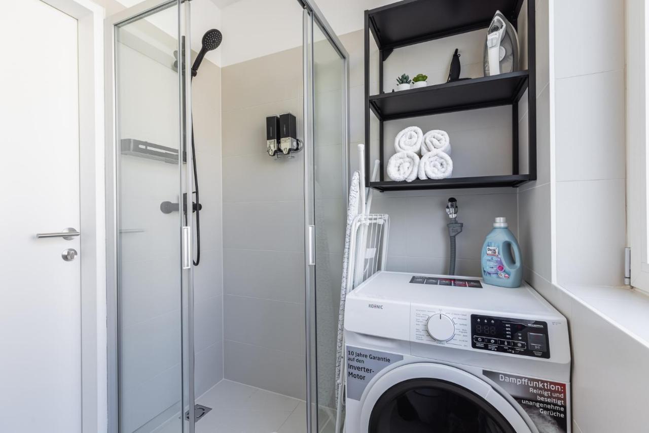 Bright Stylish In A Location Apartamento *