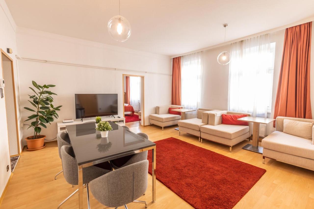 Hallo Nr 8 Apartment