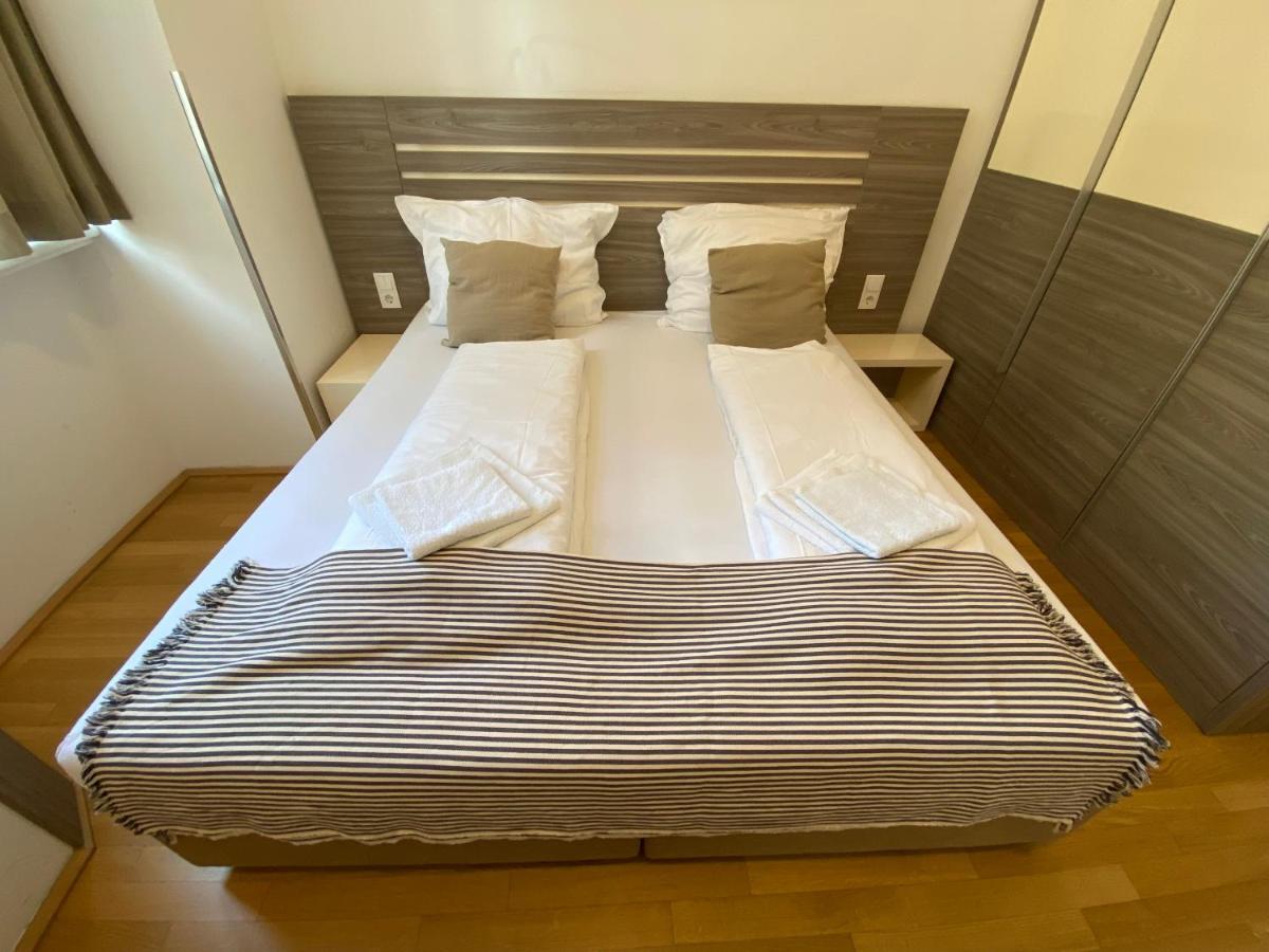 Apartment 7 *