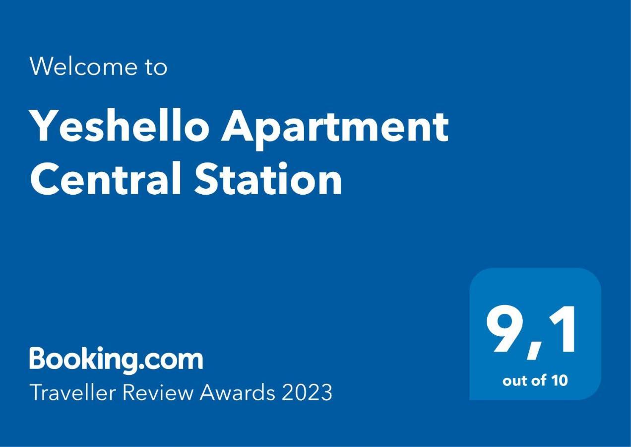 Yeshello Station Vienna