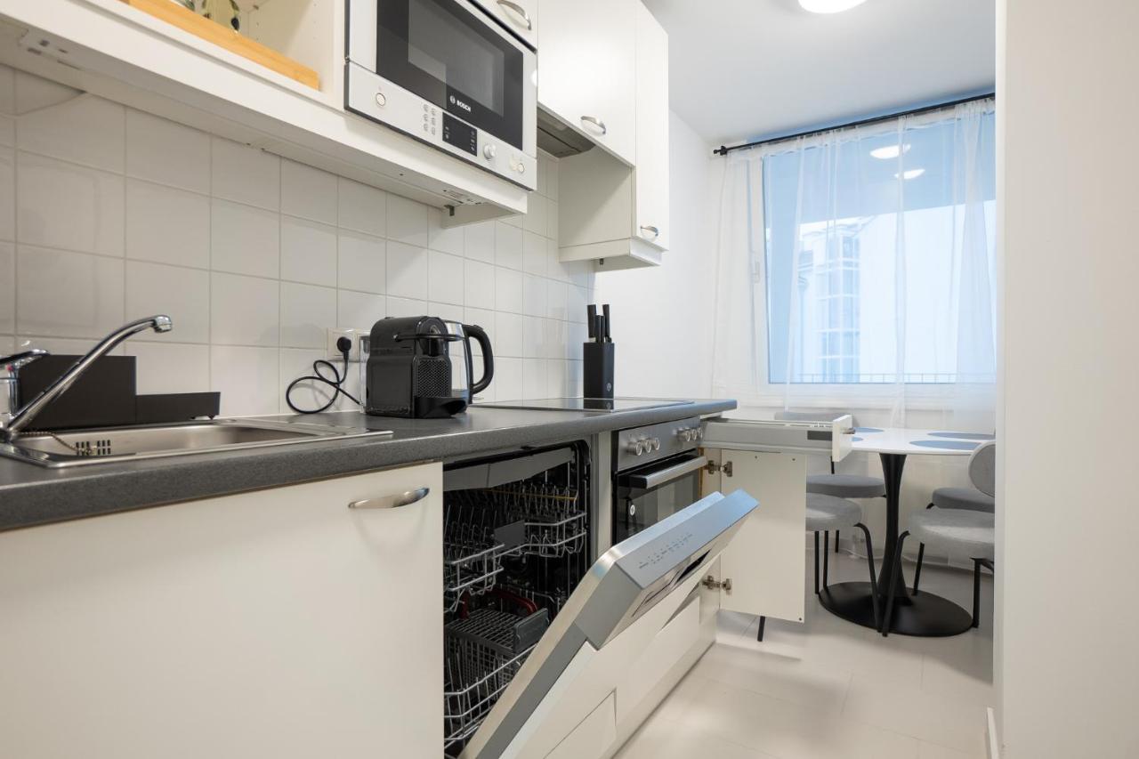Bright Stylish With A Huge Terrace In A Location