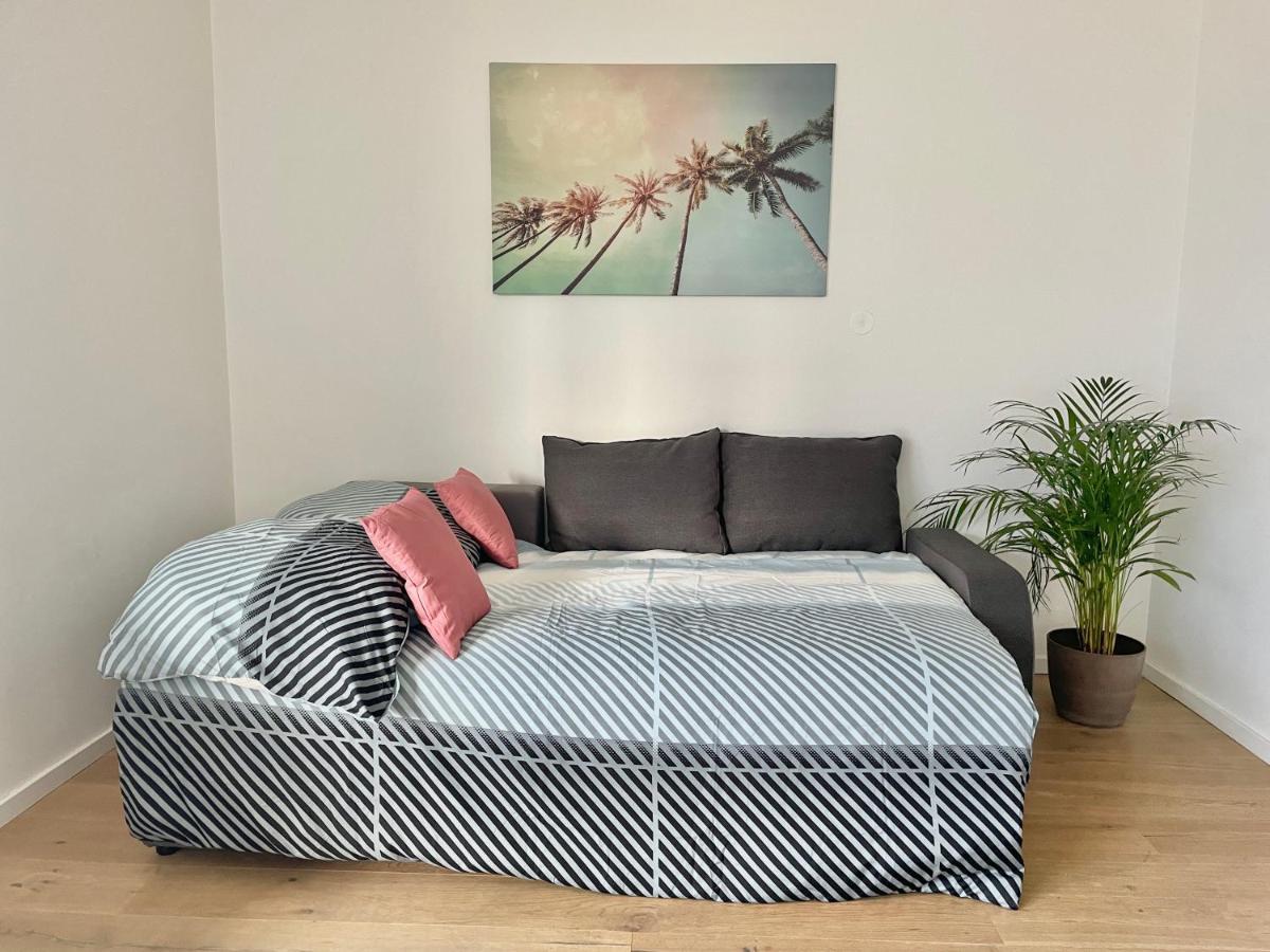 80m2 With Balcony & Free Netflix *