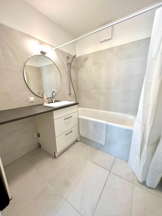 Forsthaus 28 Free Garage Apartment *