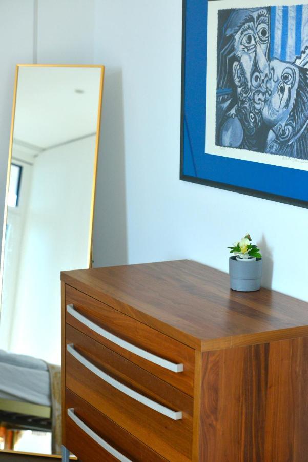 Brand-new, Close To Centre, Rooftop-summer-pool Apartment *