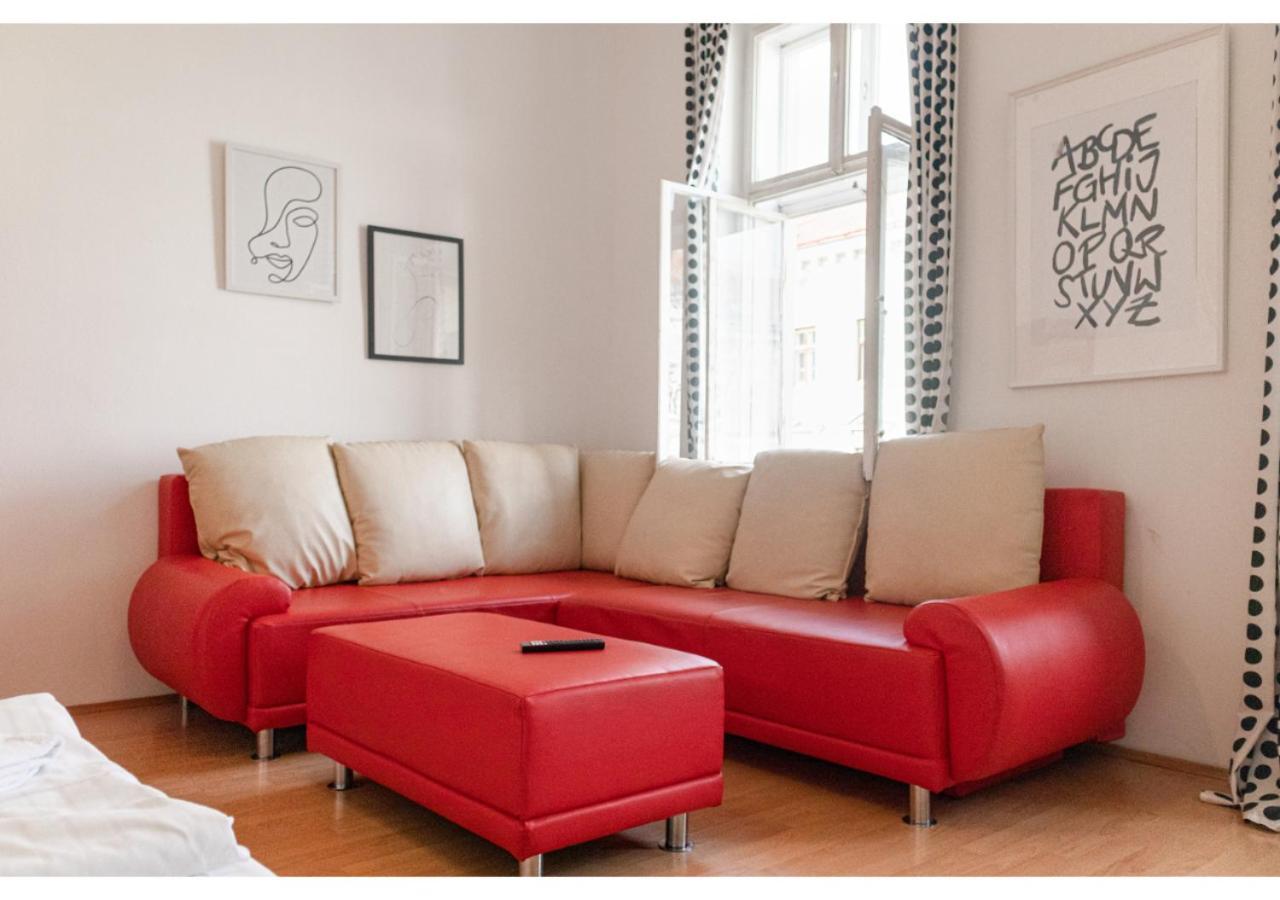 Sweet 3br Shared Near Wiener Stadthalle & Wien