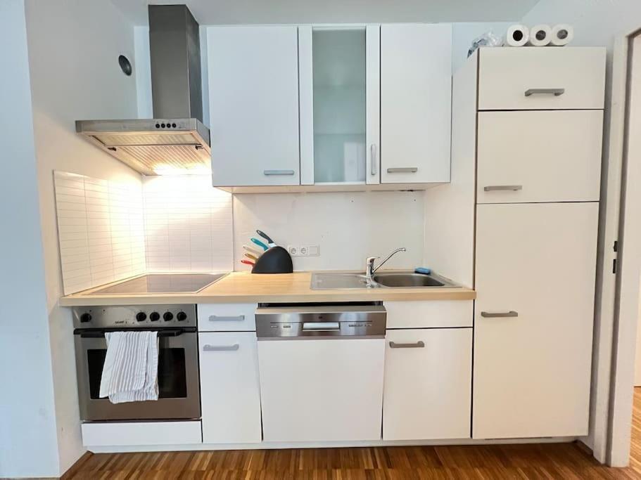 3-room *