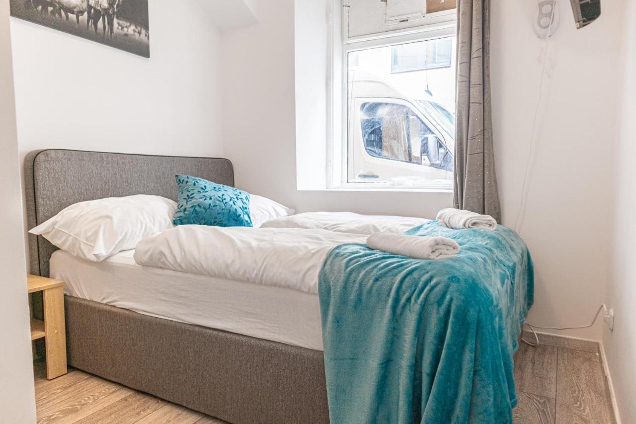 3 Standard Near Hauptbahnhof *