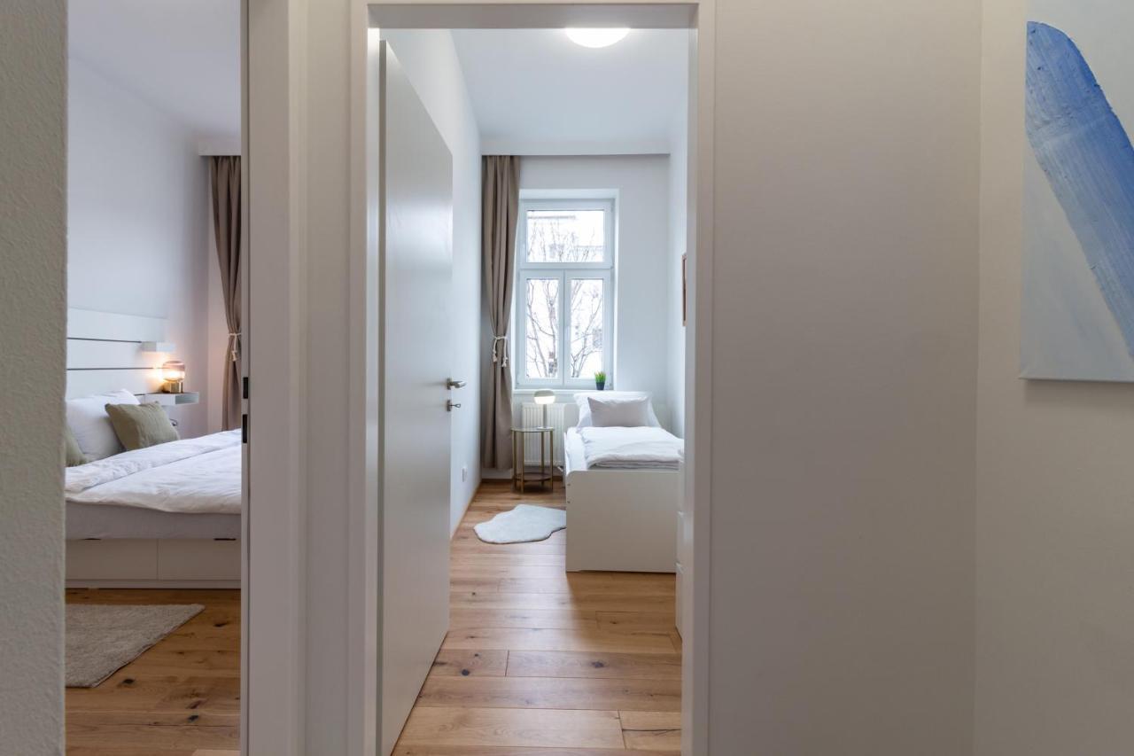 Apartment Cozy, Generous - 10 Min To City-centre - Contactless 24h Check-in Vienna