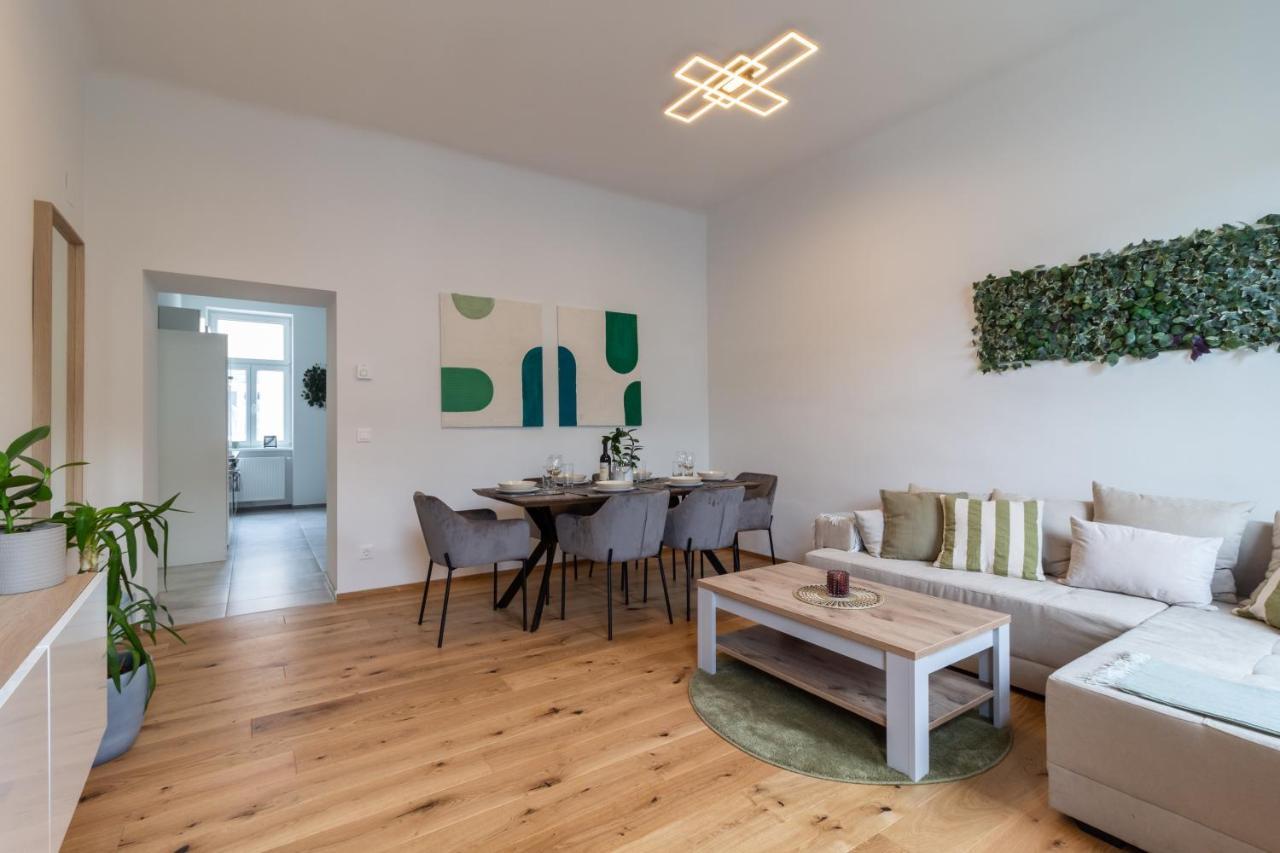 Apartment Cozy, Generous - 10 Min To City-centre - Contactless 24h Check-in
