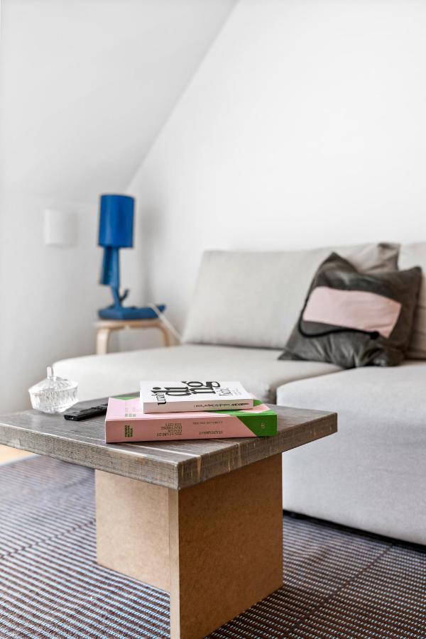 Ding Design In Brigittenau * Viena