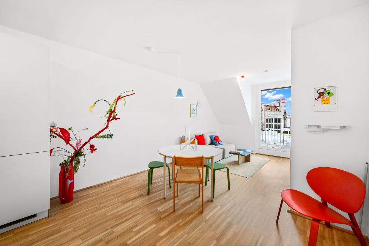 Ding Design In Brigittenau * Viena