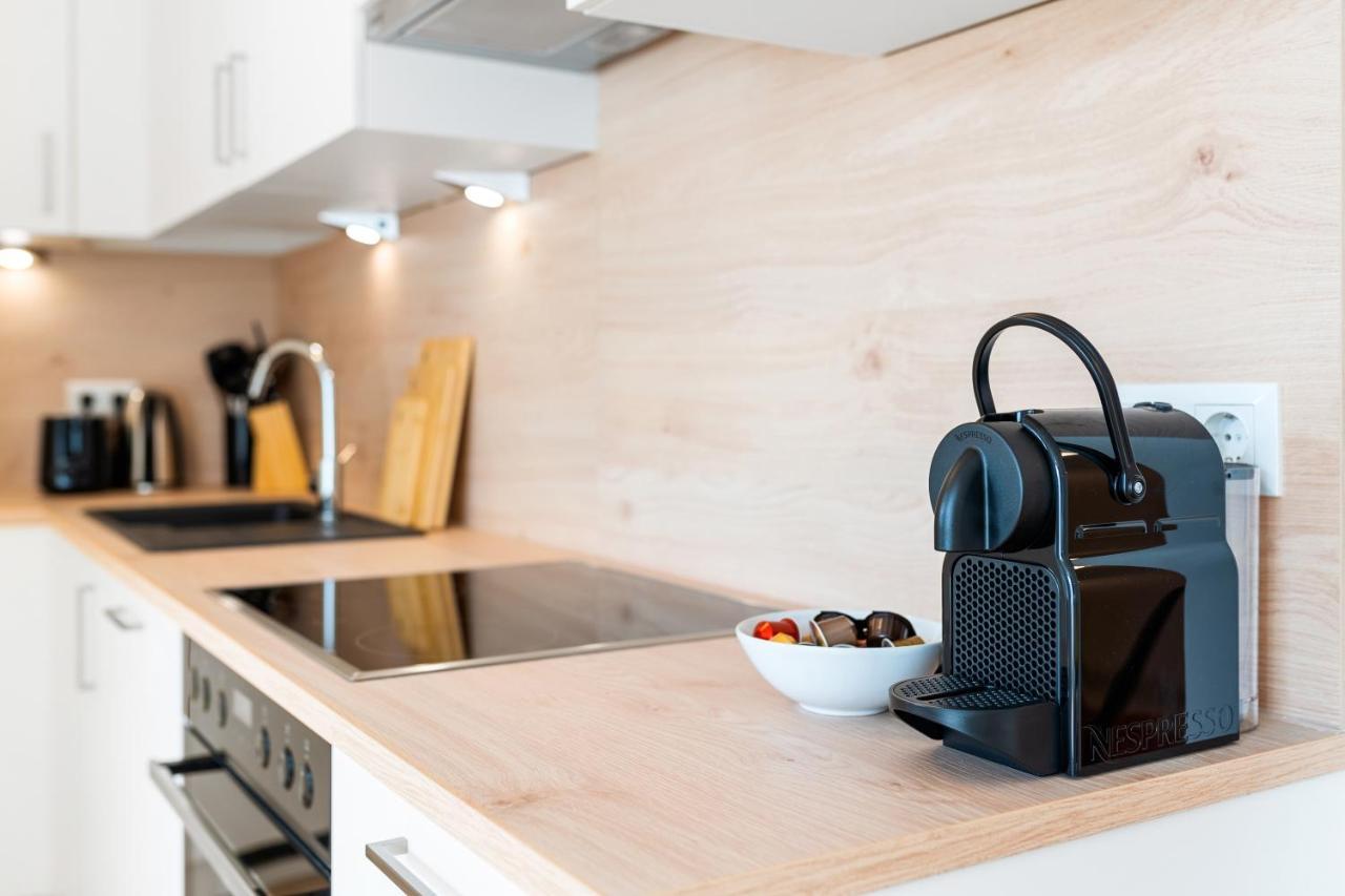 Ding Design In Brigittenau * Viena