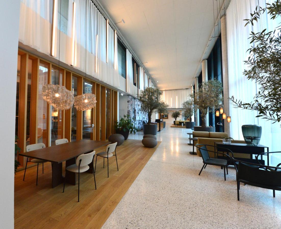 Brand-new, Close To Centre, Rooftop-summer-pool Vienna
