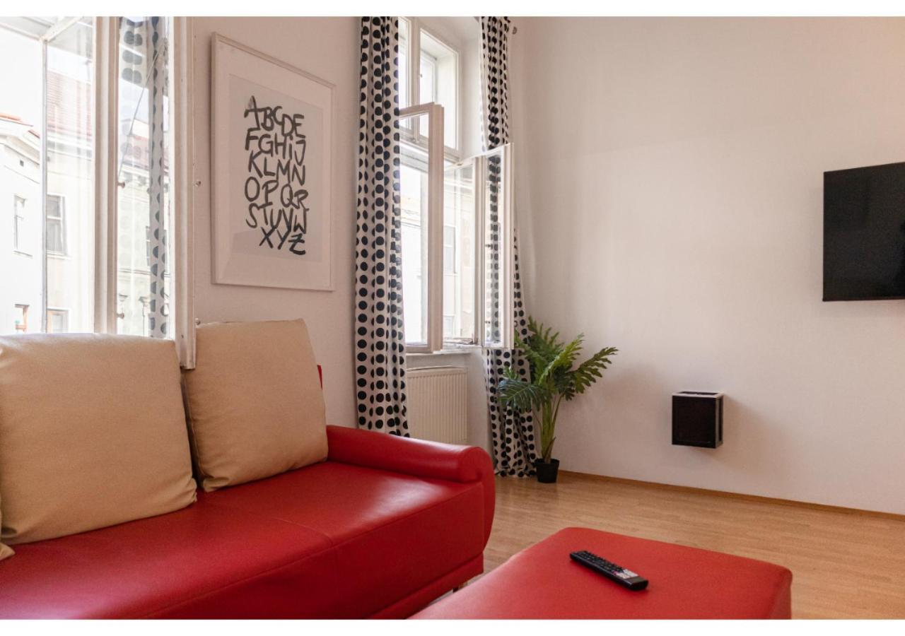 Apartment Sweet 3br Shared Near Wiener Stadthalle & *
