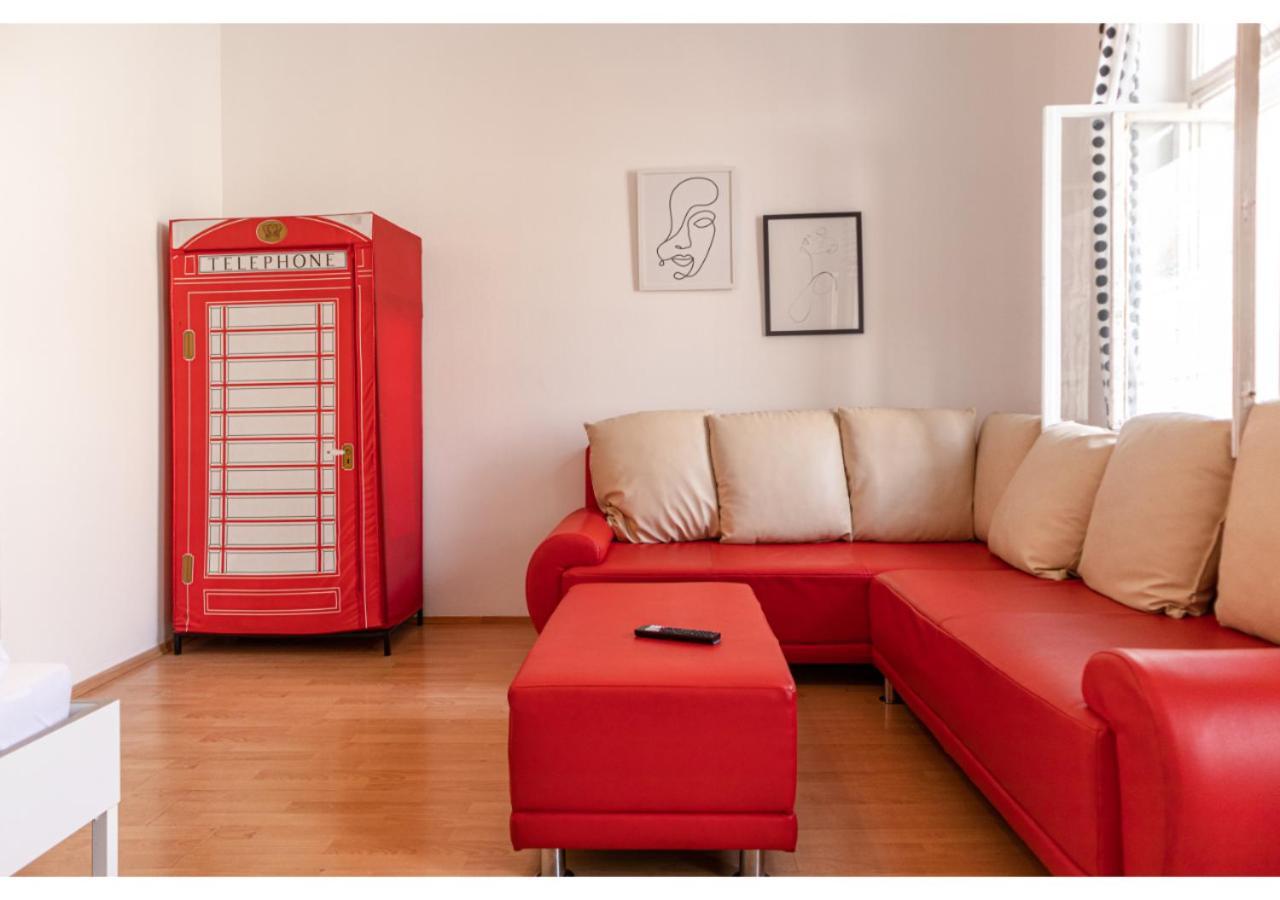Viennese 3br Apt. Near Wiener Stadthalle & * Vienna