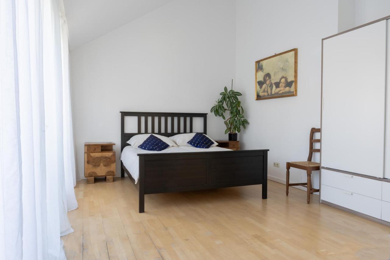 Apartamento 180m2 Penthouse, Luxury Next To Karlskirche And Parking Included Viena