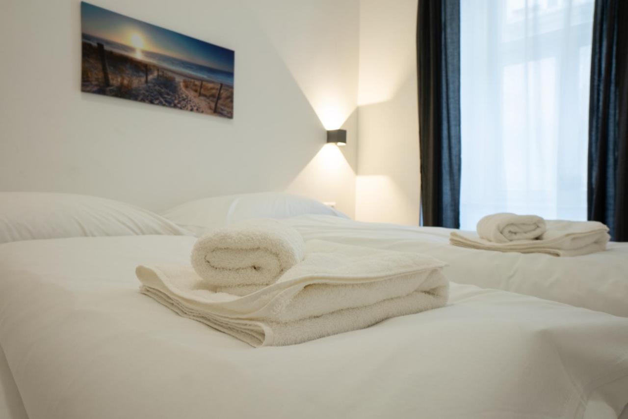 Apartment Modern Hotel-styled In The Second District Of Vienna. *