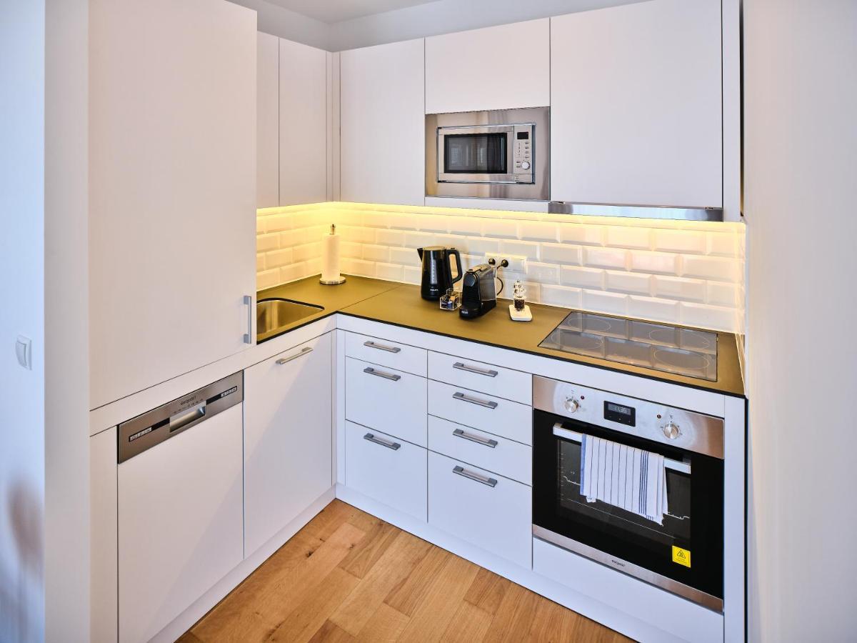 Myfavorit - Spacious Next To Puplic Transport U1 Direct Connection To Citycenter *