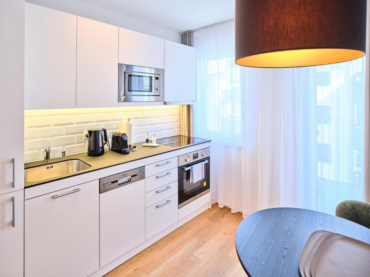 Apartment Myfavorit - Spacious Next To Puplic Transport U1 Direct Connection To Citycenter
