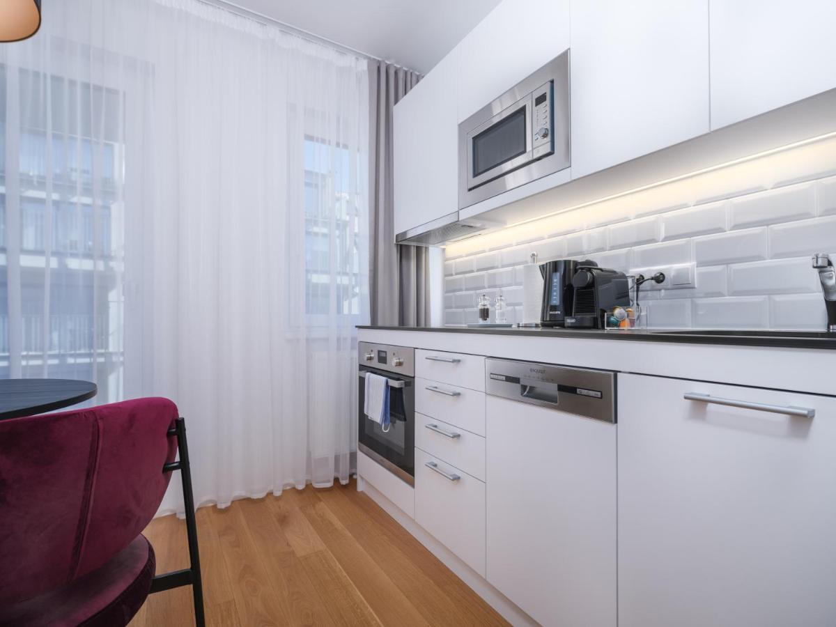 Myfavorit - Spacious Next To Puplic Transport U1 Direct Connection To Citycenter Apartment *
