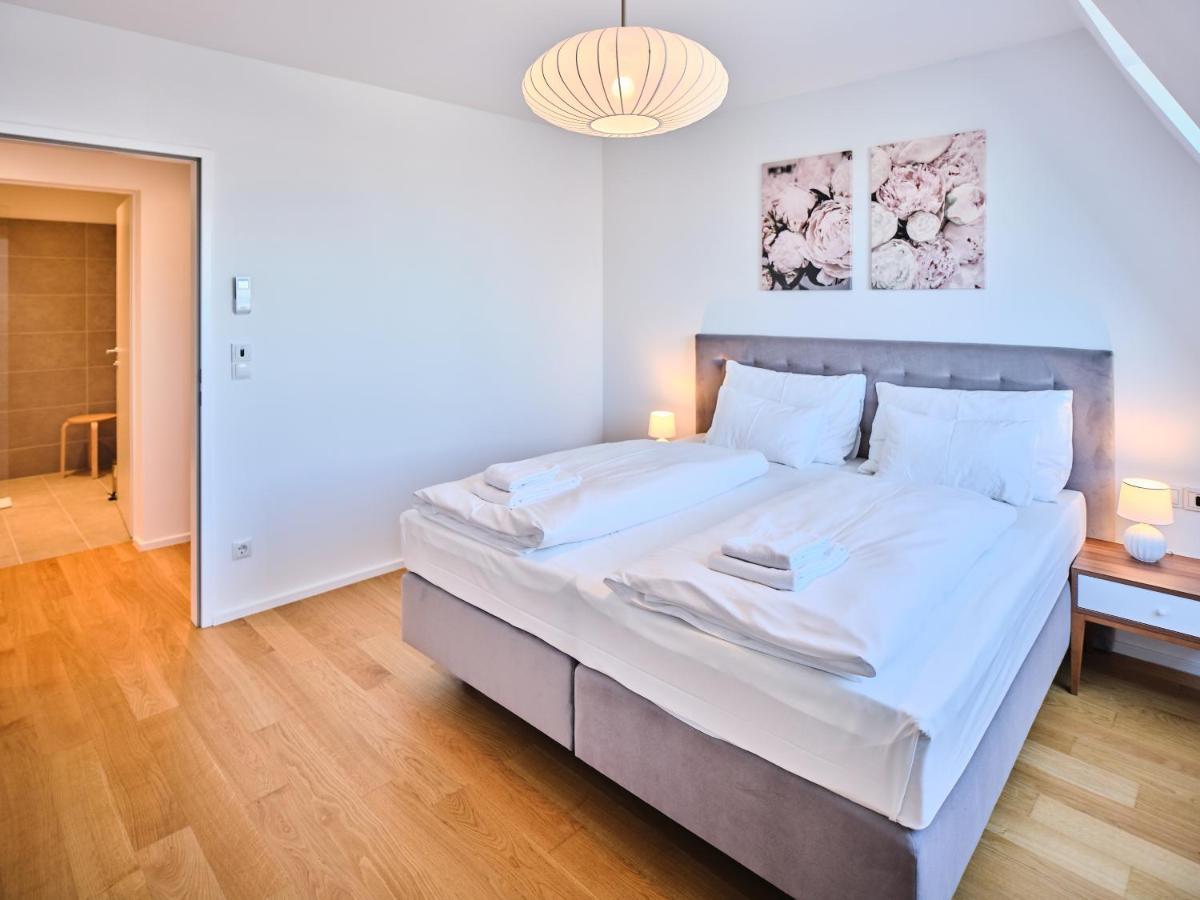 Myfavorit - Spacious Next To Puplic Transport U1 Direct Connection To Citycenter