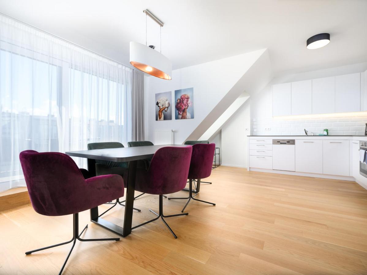 Myfavorit - Spacious Next To Puplic Transport U1 Direct Connection To Citycenter Wien