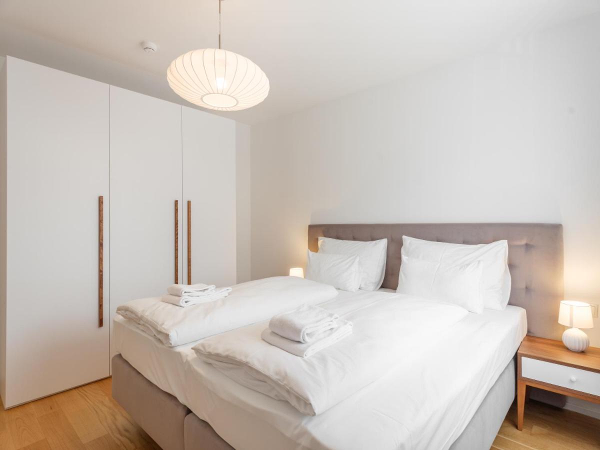 Myfavorit - Spacious Next To Puplic Transport U1 Direct Connection To Citycenter Apartment Vienna