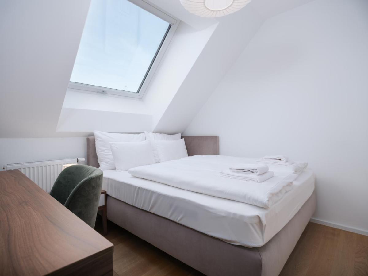 Myfavorit - Spacious Next To Puplic Transport U1 Direct Connection To Citycenter Apartment *