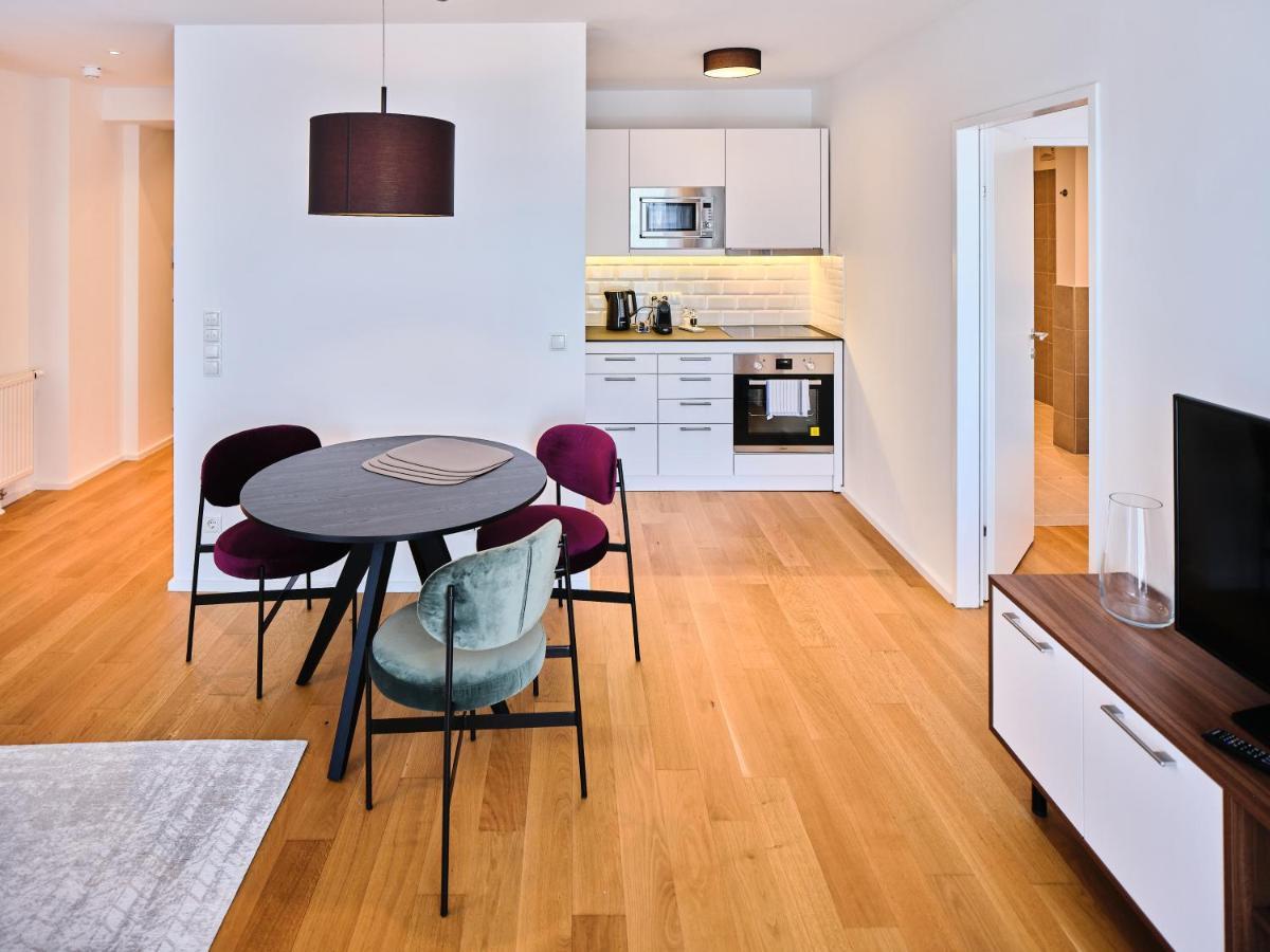 Myfavorit - Spacious Next To Puplic Transport U1 Direct Connection To Citycenter Wien