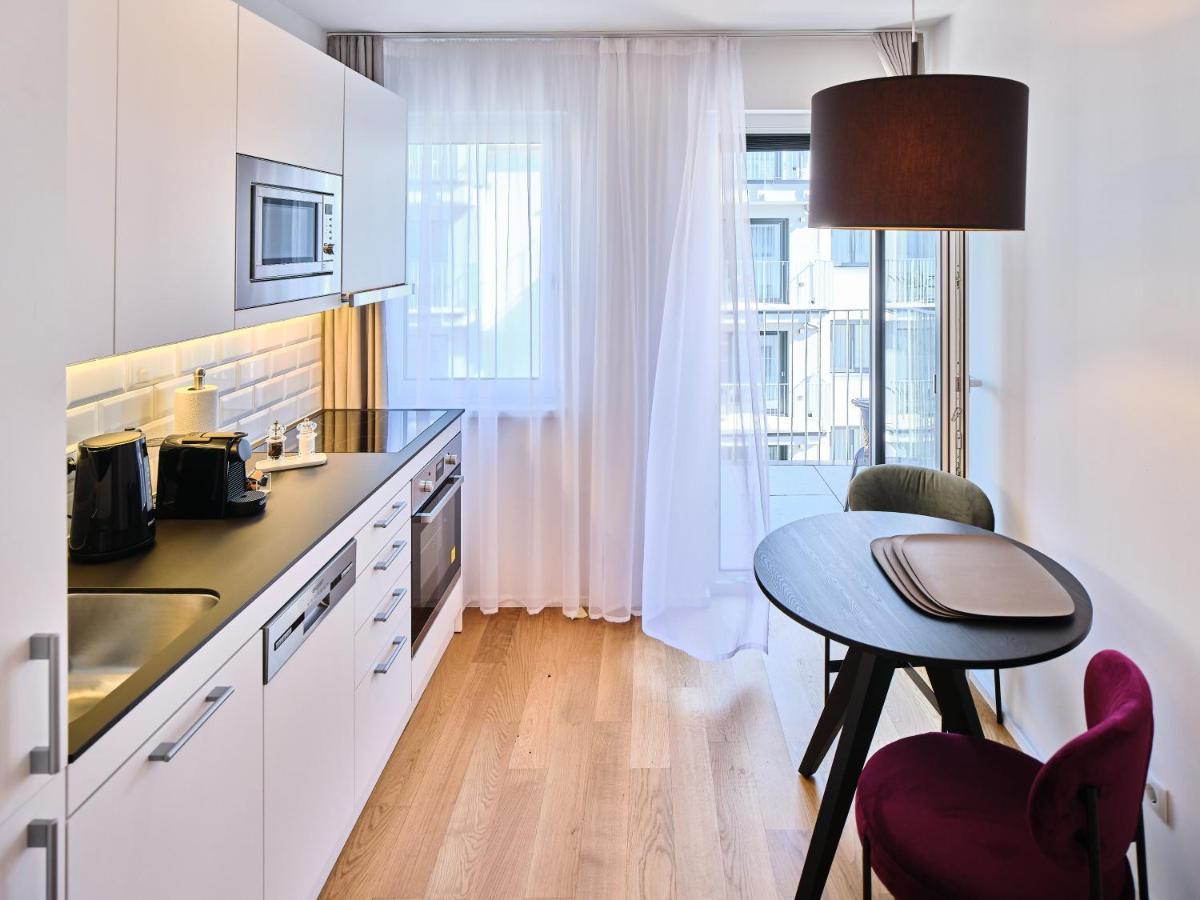 Myfavorit - Spacious Next To Puplic Transport U1 Direct Connection To Citycenter *