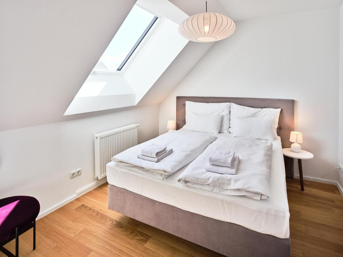 Apartment Myfavorit - Spacious Next To Puplic Transport U1 Direct Connection To Citycenter *