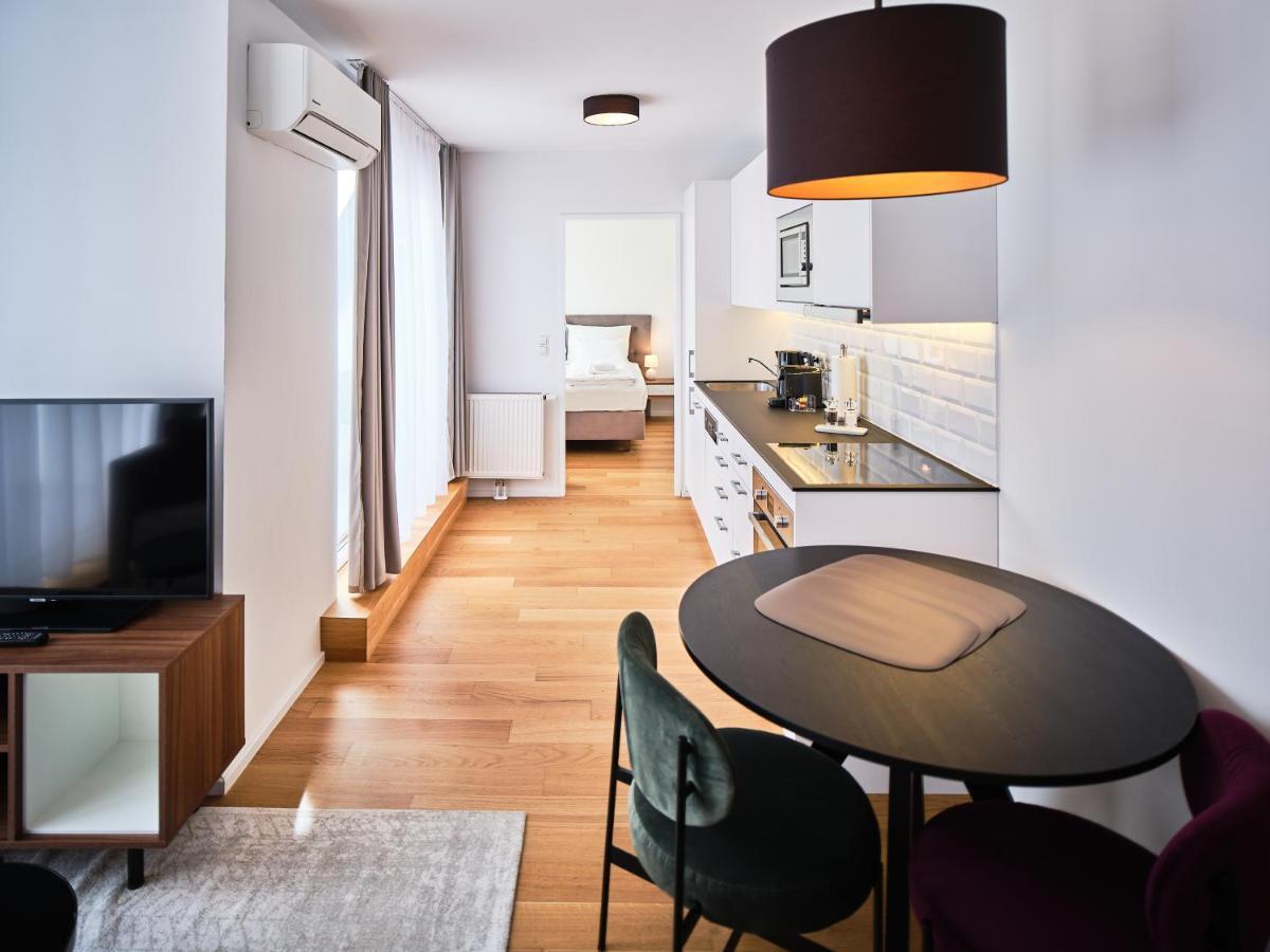 Myfavorit - Spacious Next To Puplic Transport U1 Direct Connection To Citycenter Wien