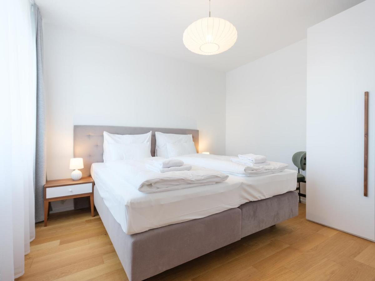 Myfavorit - Spacious Next To Puplic Transport U1 Direct Connection To Citycenter Wien