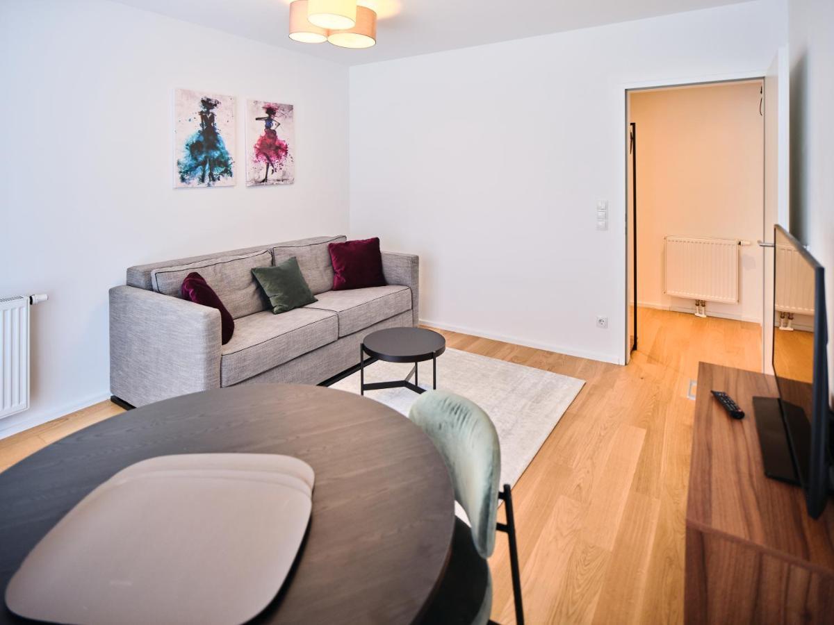 Myfavorit - Spacious Next To Puplic Transport U1 Direct Connection To Citycenter Apartment Wien