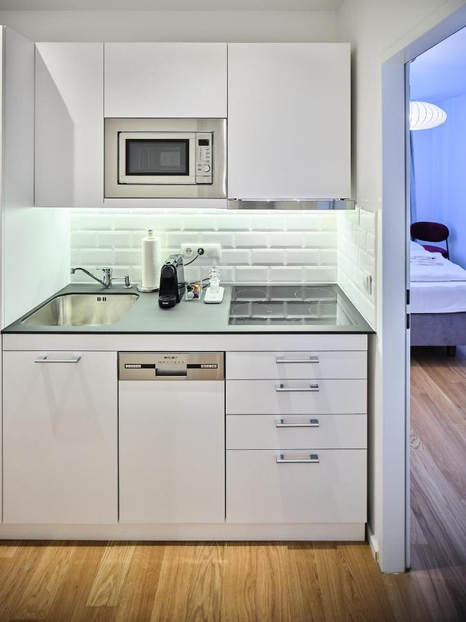 Myfavorit - Spacious Next To Puplic Transport U1 Direct Connection To Citycenter Wien
