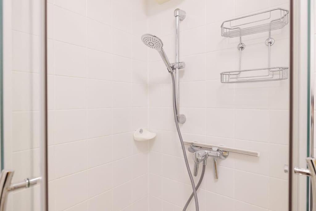 Apartment New! Cozy & Lovely In The 3rd District Vienna