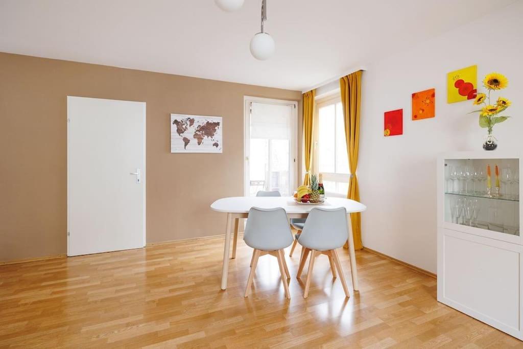 New! Cozy & Lovely In The 3rd District