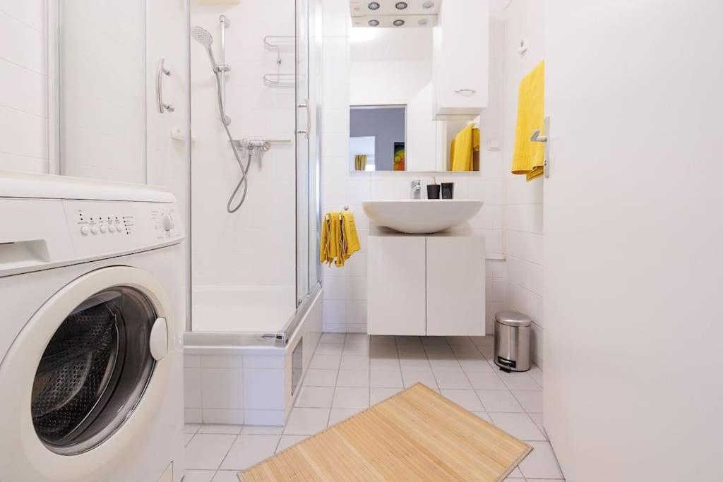 Apartment New! Cozy & Lovely In The 3rd District
