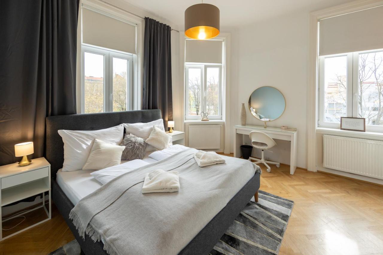 Turquoise Inspired Deluxe Centrally Located Apartment Vienna