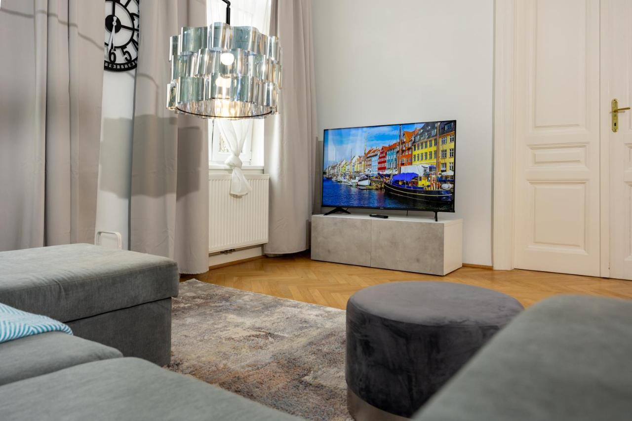 Apartment Turquoise Inspired Deluxe Centrally Located Vienna