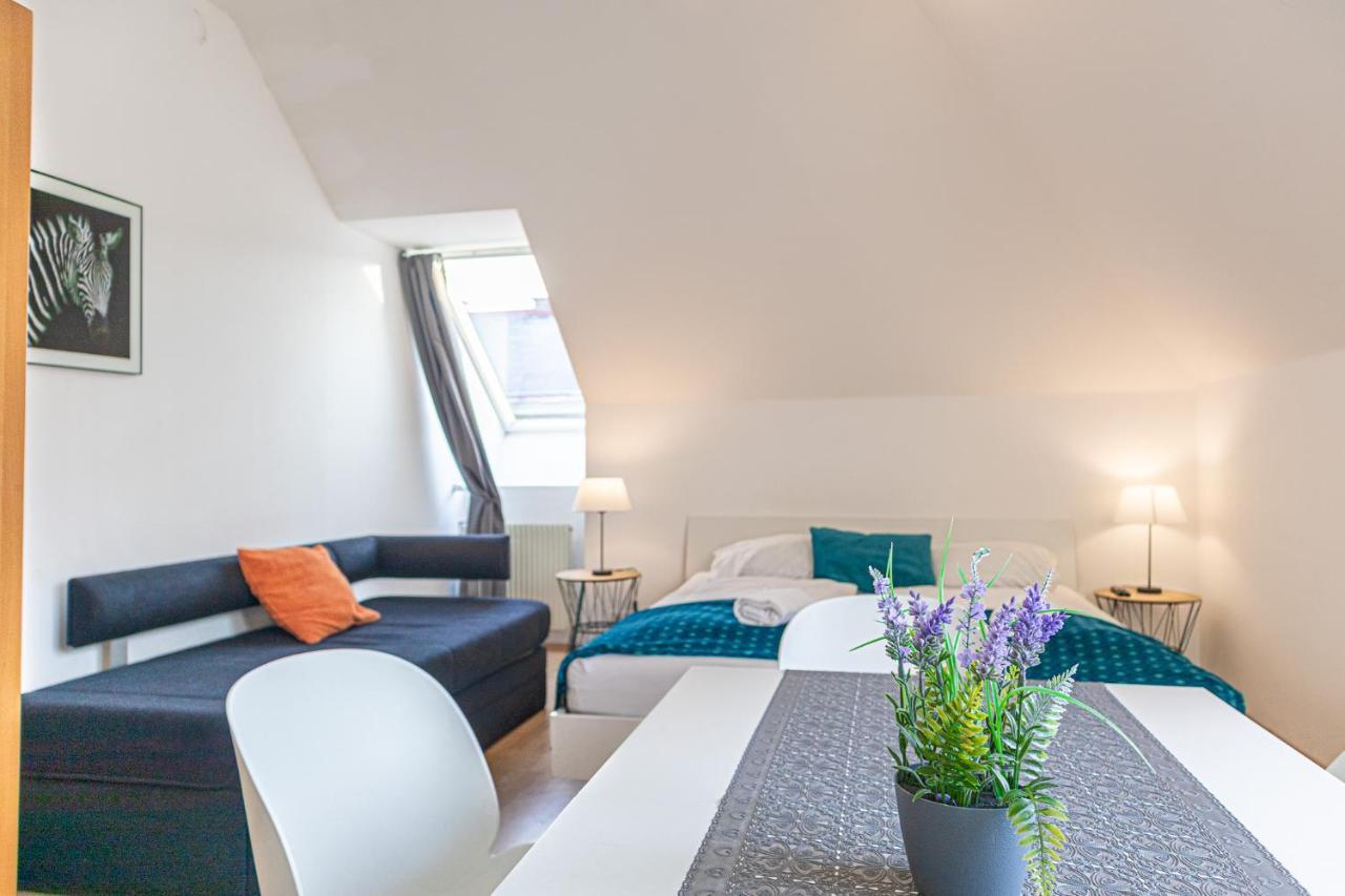 Lovely 2 - Suitable For Long Apartment *