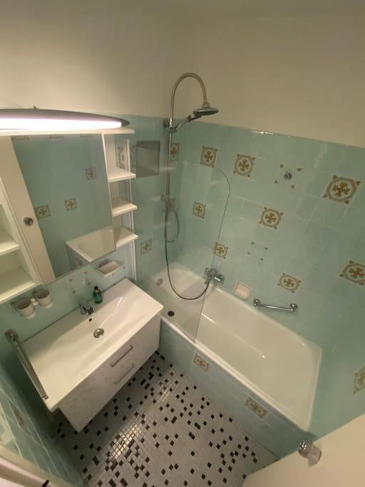 Apartment51 In