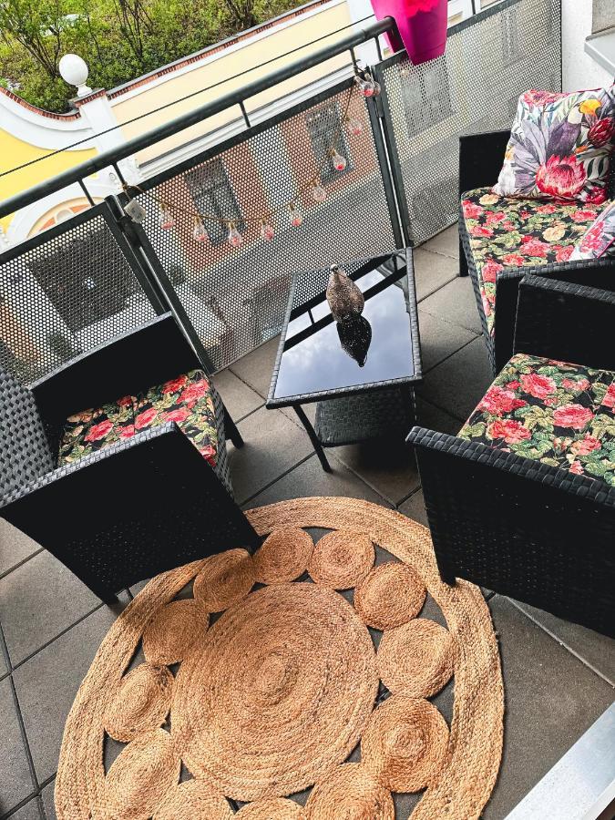 Citycenter+terrace+parking Apartment *