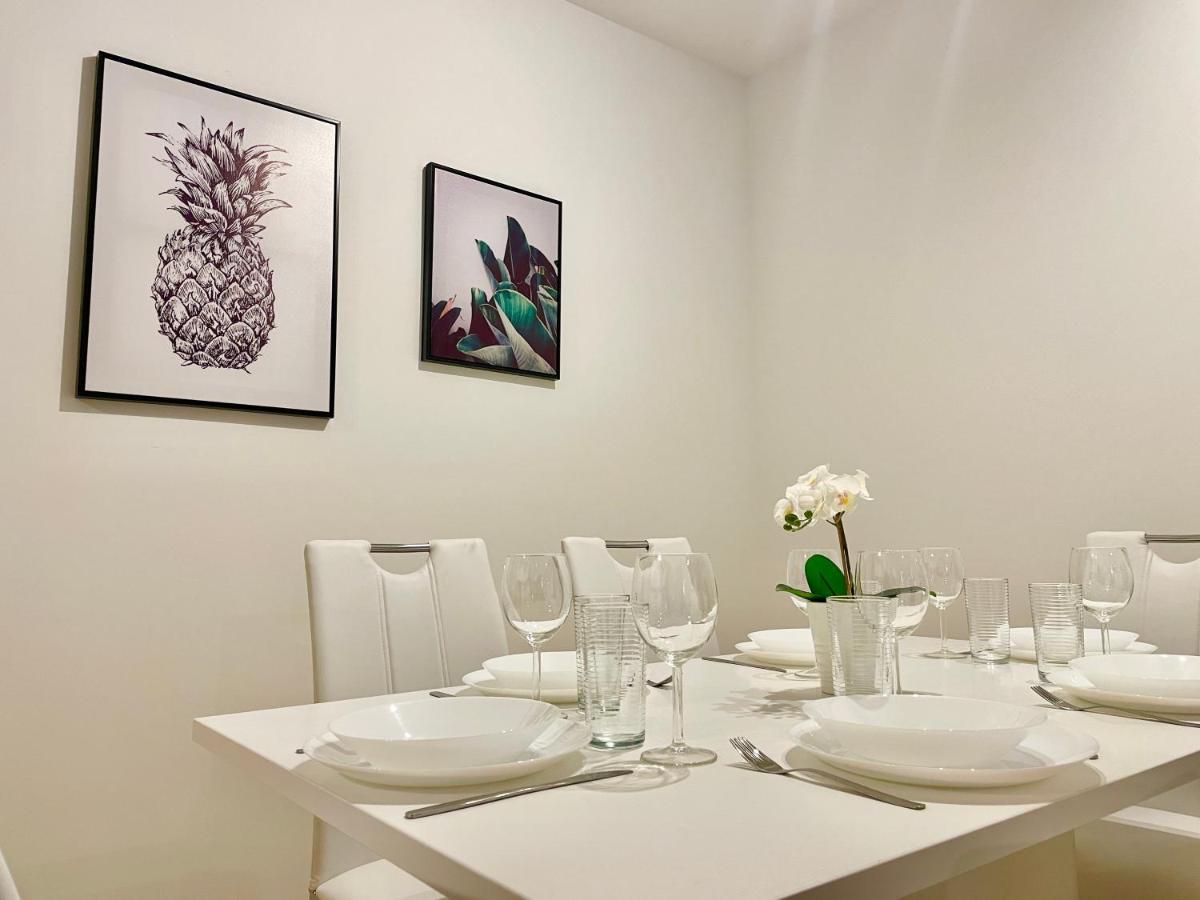 Apartment 80 M2 - Terrace - Free Parking *