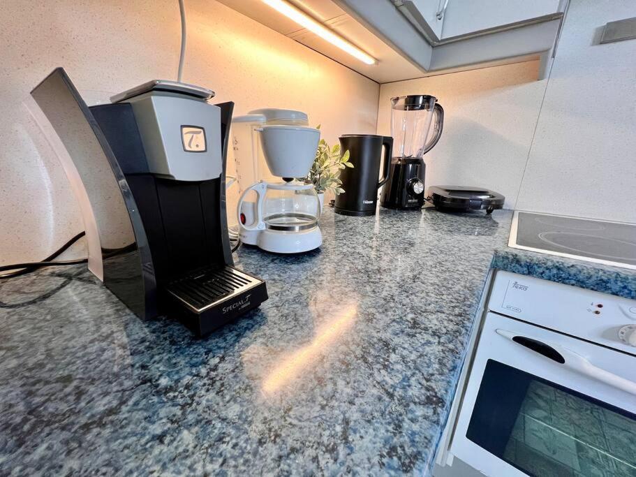 Apartamento Luxury Meets Retro Near Parking